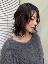 アクシス カリヤ(`AXIS KARIYA)&nbsp;ミルクティーブロンド/ダークブルー/デジタルパーマ/刈谷