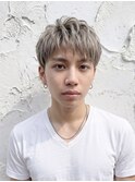 ツーブロック/刈り上げショート/短髪/シルバー/20代30代p上尾