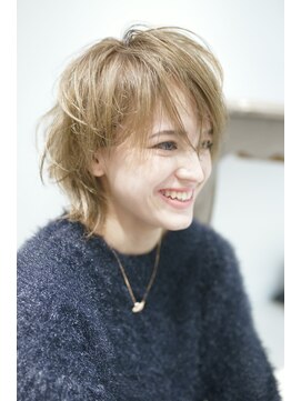 クラメール 黒崎コムシティ店(Kraemer) セミウエット&ネオウルフ・ショートレイヤー