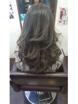 銀座ラボ 上野店(銀座LA BO)&nbsp;イルミナ・アディクシー_色持ち重視_アッシュグレージュ