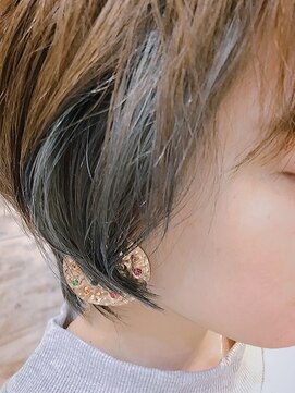 ウーロス(uros.) かきあげインナー