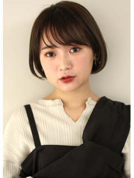 サーカス バイ ビュートリアム 青山(CIRCUS by BEAUTRIUM) 大人可愛いミニボブ