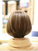 【赤羽リビーチ】ケアブリーチハイライトベージュ×ショートボブ