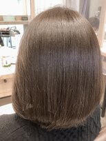 ビースリー ロア&nbsp;ボブ×マッシュ×大人スタイル 12/18