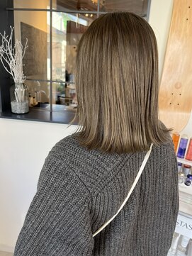 ブルーアンドカンパニー(BLUE&Co.) きりっぱなし/ベージュ