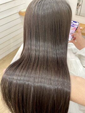 グリーンルームセカンド 結城店(GREEN ROOM. 2nd) 髪にドラマを/縮毛矯正/髪質改善/美髪/艶髪/結城/小山/筑西