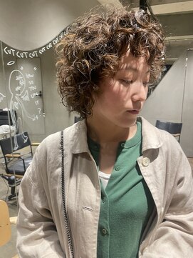 ビビト(bibito) bibito 70s ネオソバージュ  大人のマッシュウルフパーマ