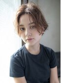 ナチュラルベージュ◯前下がりハンサムショート