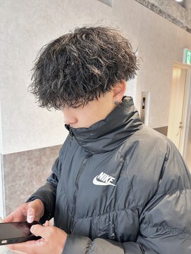 アクロ(ACRO) ラフに決まるツイストスパイラル