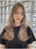 ピンクミルクティーアッシュベージュダブルカラー顔周りレイヤー