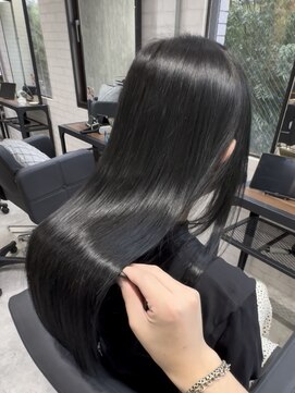 ジーナ 博多筑紫口(Zina) ブルーブラック/髪質改善/艶髪/トリートメント