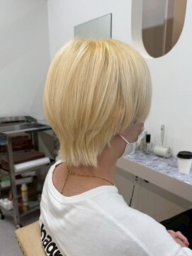 エトレ(etore) メンズ/ブリーチカラー/ブロンドカラー/ウルフカット