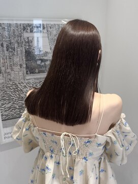 ノーヴァン デフォーム(NOVAN DEFORM) オリーブベージュ/マロンブラウン/透明感カラー/寒色カラー