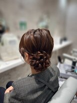 ベルグロー(BELLEGROW)&nbsp;サイドアップ/アップヘア/お呼ばれヘア