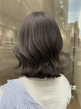 グラフ 銀座(GRAFF) くびれボブ／オリーブベージュ  【銀座】