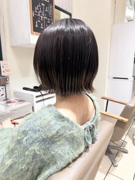 ヴィサージュファイン(VISAGE fine) 美髪矯正で作る潤艶ショートボブ