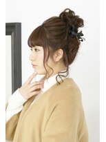 可愛い　お団子小顔アップ