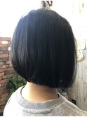 前下がりボブ
