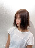 ナチュラル外ハネスタイル