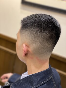ヒロギンザバーバーショップ 神楽坂店(HIRO GINZA BARBER SHOP) スキンフェード×濡れパン