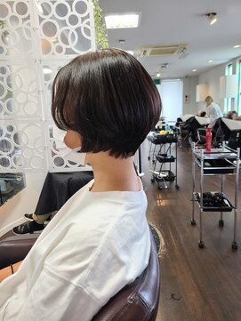 榮(Salon de 榮) ショートボブ