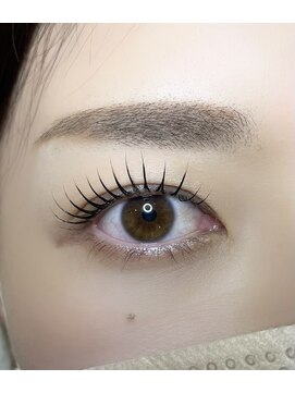 アブジーイースト(abbzi East) まつ毛パーマ