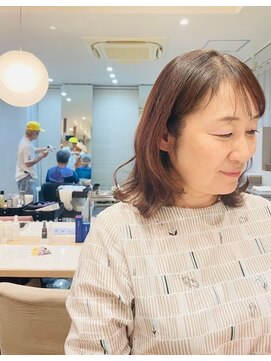 コル(Cor) ピンク系で艶出しカラー+ハイライト+カット