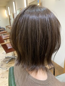 美容室 アイディー i-dee 外ハネボブ