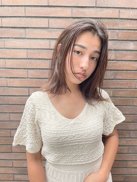 ヴァージ(Verge) レイヤーカット/ウェーブパーマ/前髪/こなれミディ[代官山駅]