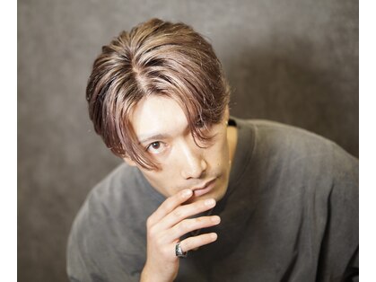 ベース(BASE)の写真