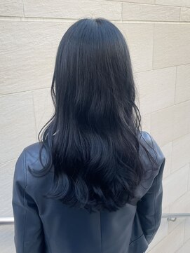 スタイル 成城学園前(STYLE) 透明感カラー×ブルーブラックでお肌にも透明感