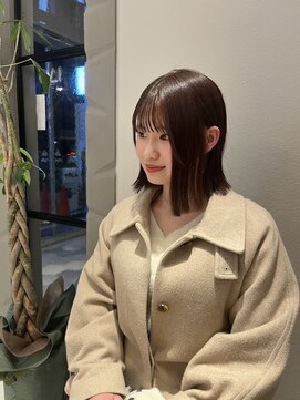 ロロネー 天満(Lolonois) 【Lolonois天満】透明感切りっぱなしボブ(御輿天使羽)