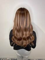ブランシスヘアー(Bulansis Hair)&nbsp;ブラウン×ハニーベージュハイライトスタイル