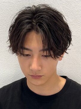 オーシャントーキョーセンダイ(OCEAN TOKYO SENDAI) ツイストスパイラルセンターパートショートマッシュツーブロック