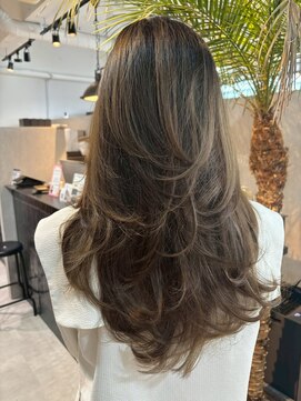 メリー オオサカ(Merly Osaka) バレイヤージュ