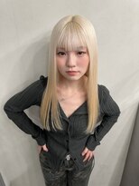 ティント 梅田(Tint) 【TOMOKI】ブロンドベージュ《大阪梅田駅》
