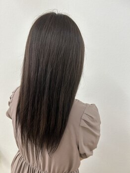花花 青山店の写真/大人女性の魅力を引き出す上品なスタイルをご提案。丁寧なカウンセリングで髪のお悩みに寄り添うサロン◎