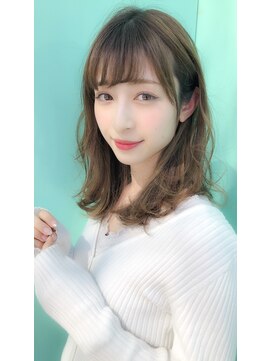 ストーリー 本川越(Story) 透明感とふわっとした柔らかい雰囲気のセミディ
