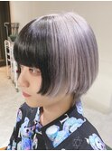 束感ツートンカラー　ツーブロックヘア ホワイトグレージュ