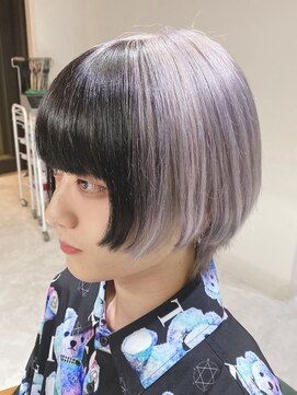 デイズ(days) 束感ツートンカラー ツーブロックヘア ホワイトグレージュ