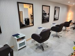 GHITA hair design 立会川店【ジータヘアデザイン】