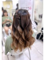 サニー(hair set salon Sunny)&nbsp;ねじりハーフツイン