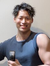 ▼オーナースタイリスト：丸尾 崇晃 ▼メンズ支持率No. 1、一人一人に合ったかっこいいをご提供します！