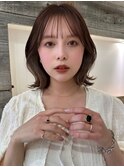 ベージュイヤリングカラーくびれボブ【肥田亜沙美】