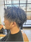 ツイストスパイラルハイライト