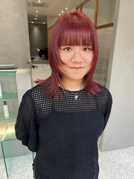 ジーナ 神戸 三田駅前(Zina) レイヤー/赤髪/ピンクヘア