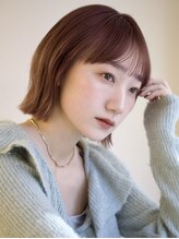 ガーデンヨコハマエスト(GARDEN YOKOHAMA est) アプリコットオレンジ シースルーワイドバング くびれヘアボブ