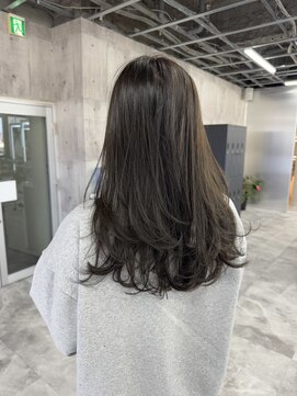 エヴァン(HEVIN) ブリーチなしカラー☆ 6トーンオリーブブラウン　レイヤーカット