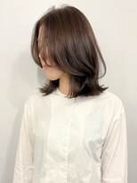 オーソ(AUTHO)&nbsp;ミディアムヘア/切りっぱなしボブ/ピンクカラー/白髪ぼかし/40代