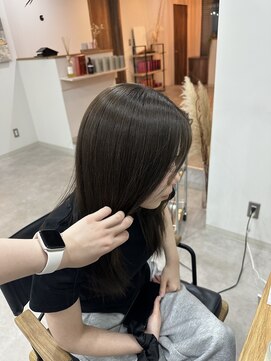 ウル 岡山駅店(ULu.) オリーブブラウン